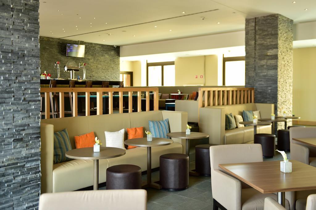 Отель Pestana Colombos Premium Club Порту-Санту Экстерьер фото